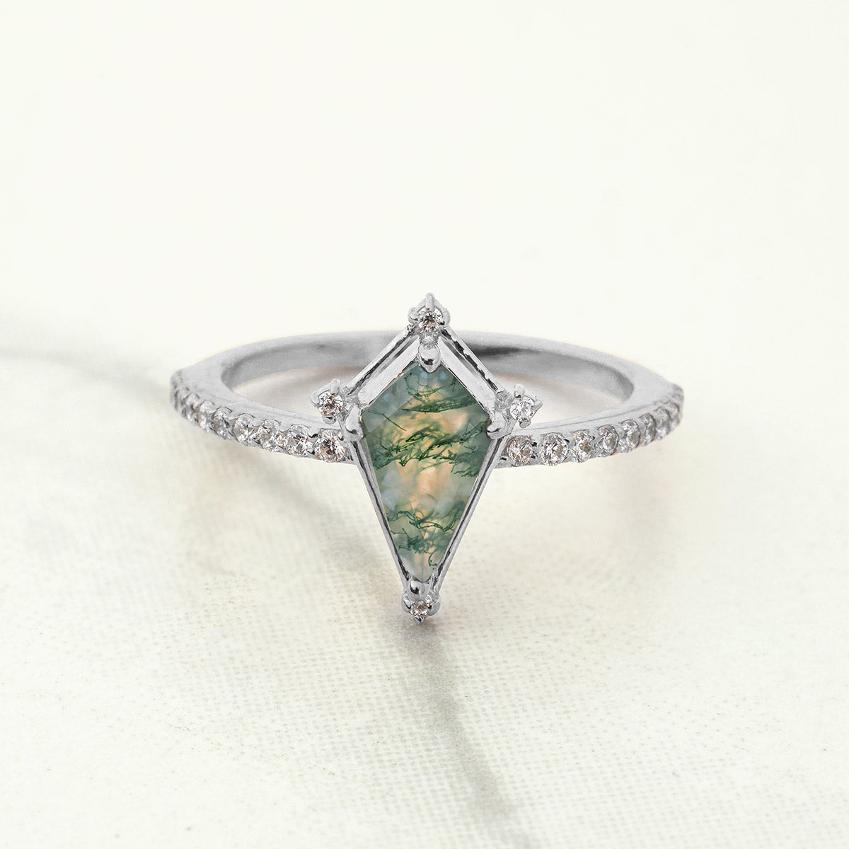Kite Cut Moss Agate Ring Vintage Natural Gemstone Engagement Ring Rose Gold