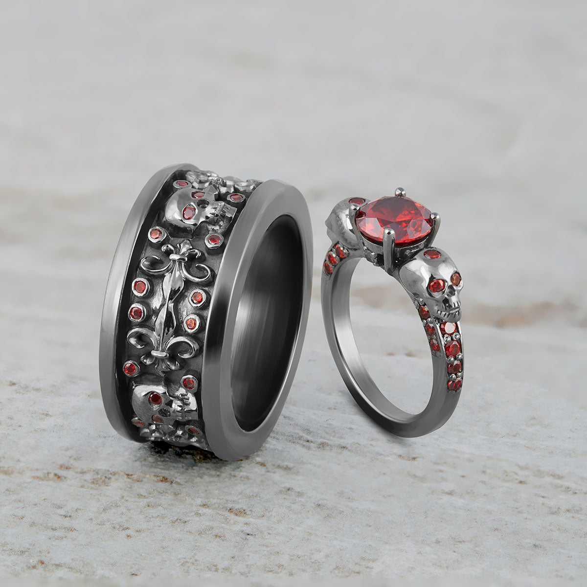 MATCHING SKULL COUPLE RINGS