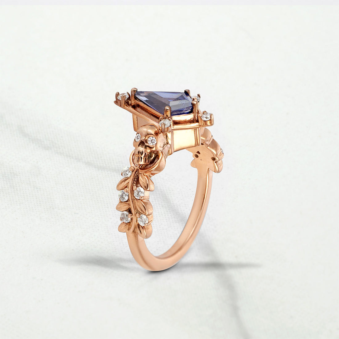 Leaf Vine Skull Wedding Ring Set Kite Cut Blue Titanic Gemstone