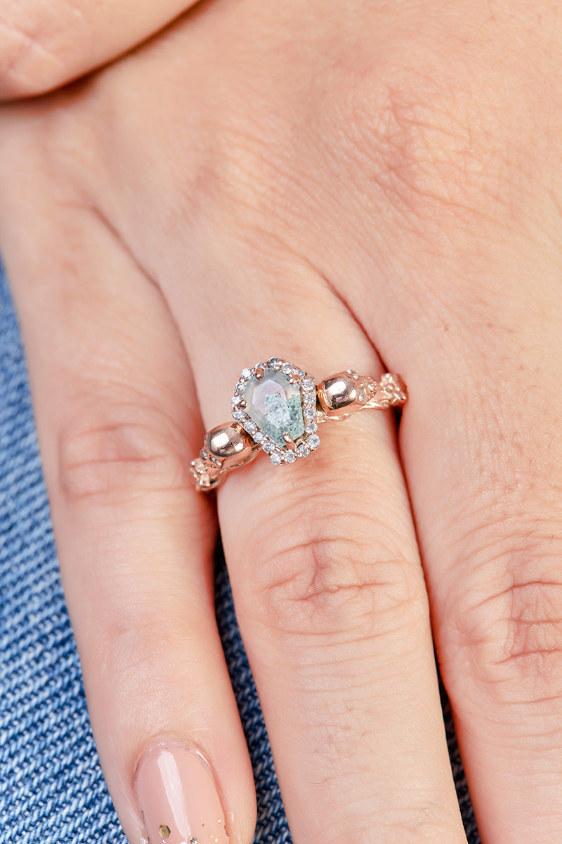 Coffin Moss Agate Skull Engagement Ring Set