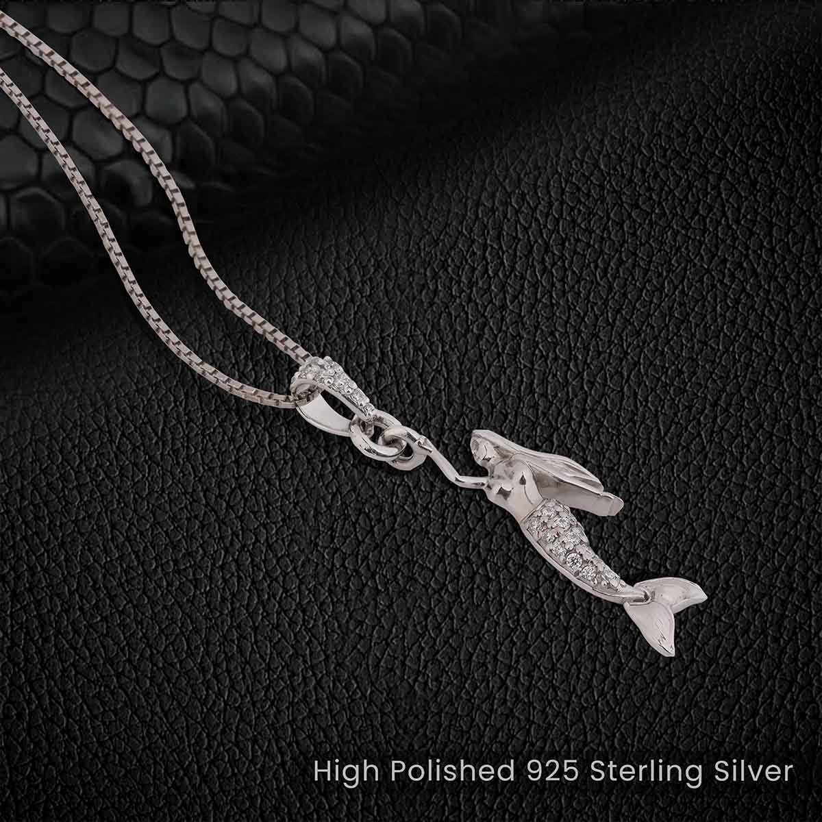 Minimalist mermaid pendant necklace in Sterling silver 