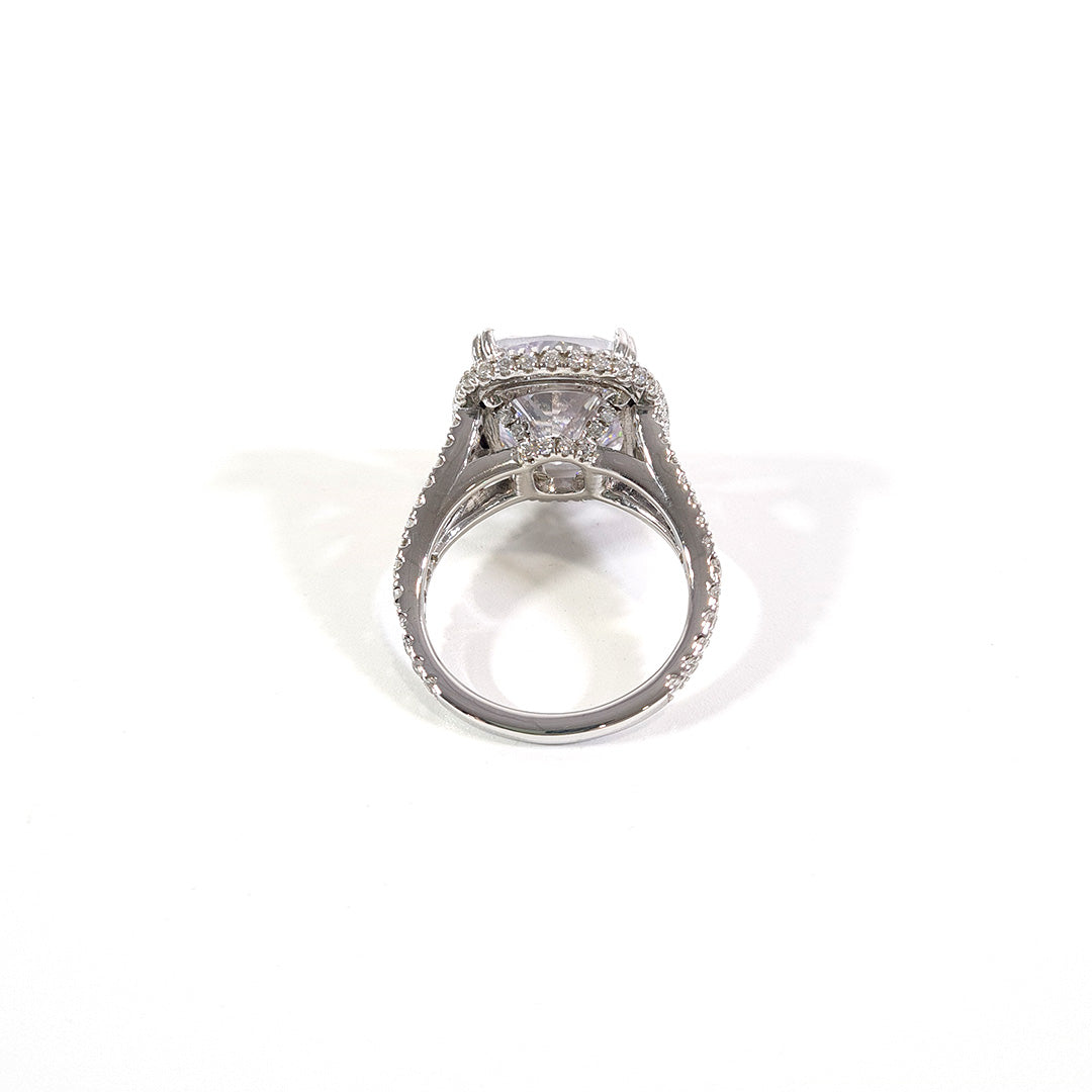 CUSHION DIAMOND HALO ENGAGEMENT RING