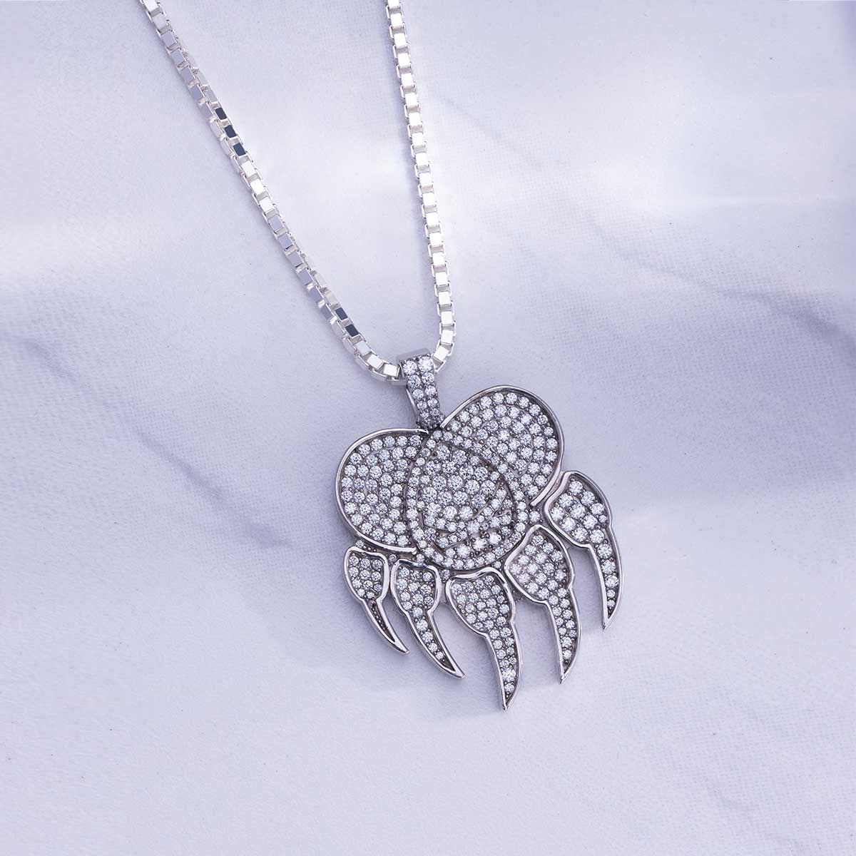 Iced Out Paw Necklace Wild Animal Claw Pendant Hip Hop Jewelry