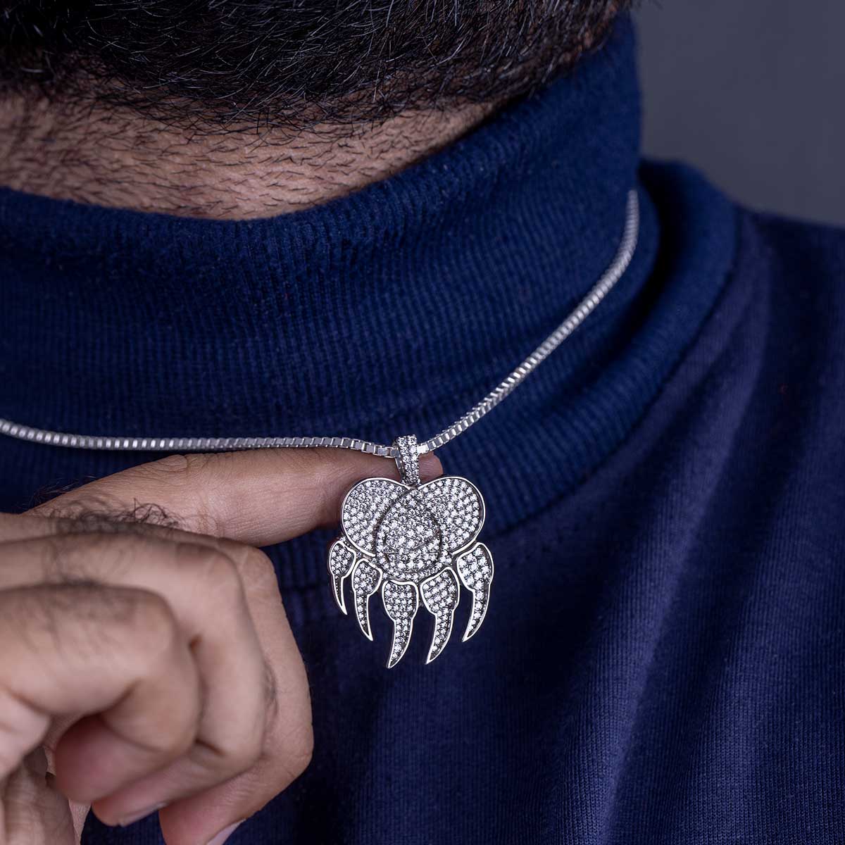 Iced Out Paw Necklace Wild Animal Claw Pendant Hip Hop Jewelry