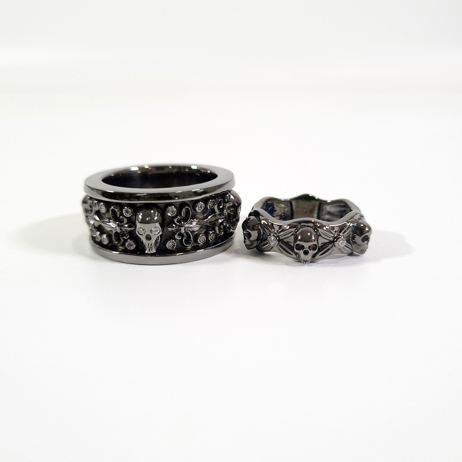 Skull Wedding Band Set