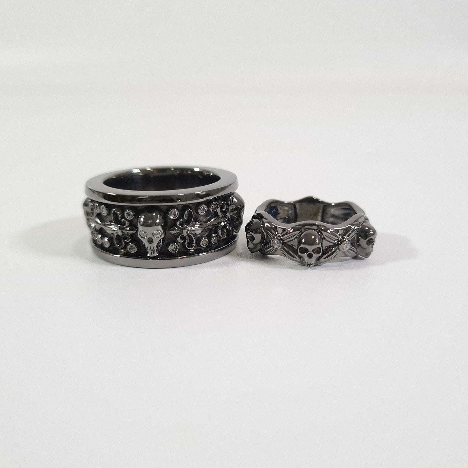 Skull Wedding Band Set