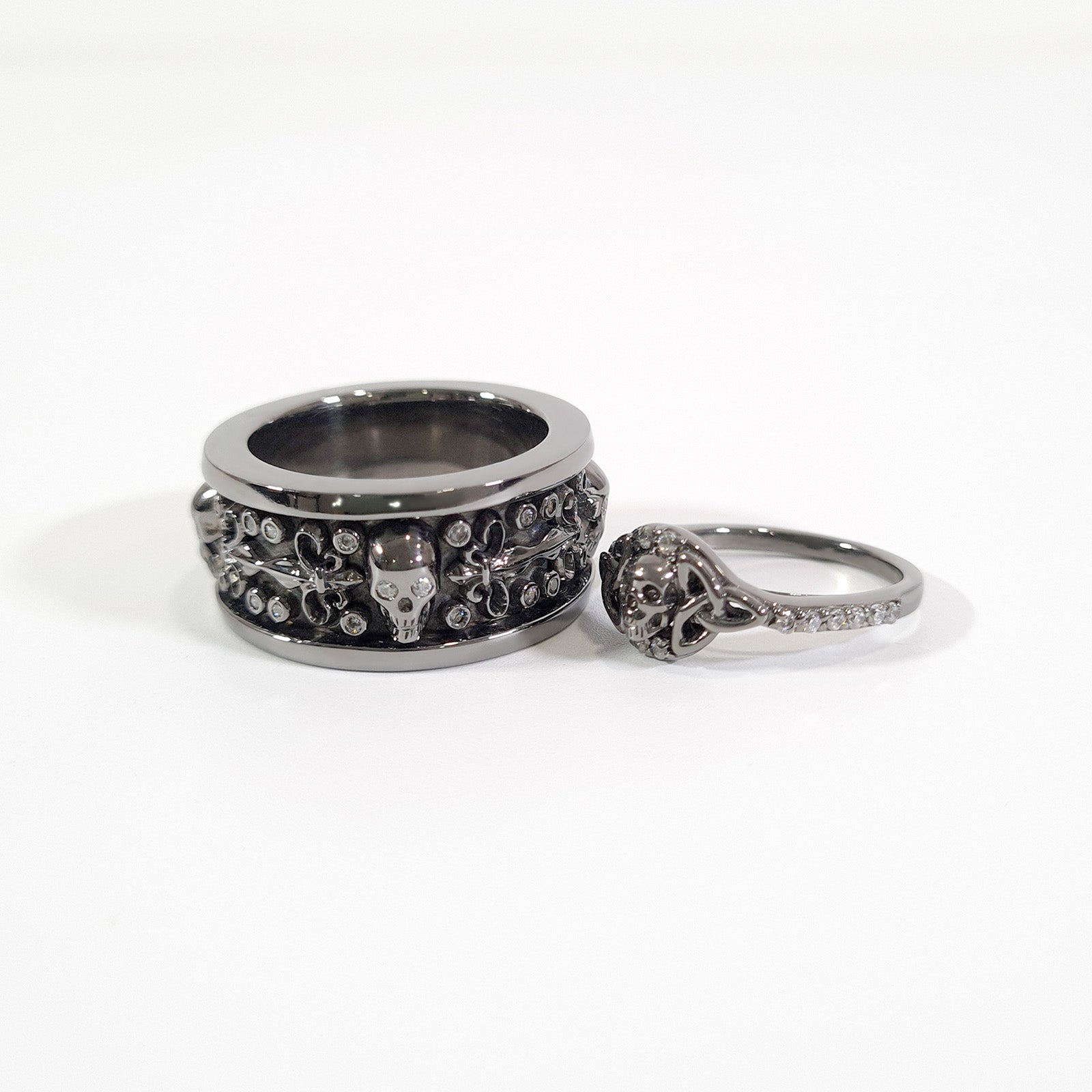 SKULL MATCHING PROMISE RING SET