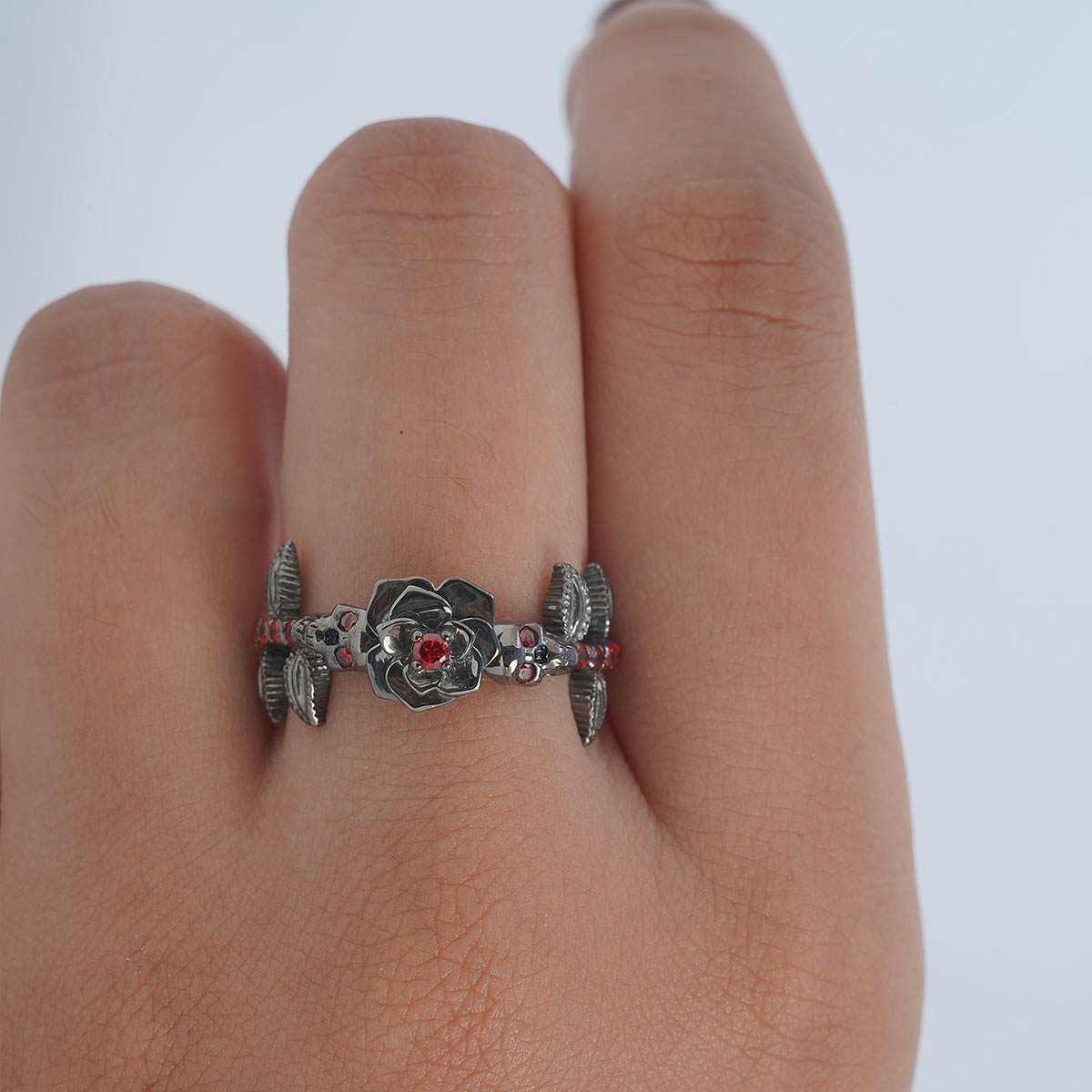 Rose and Skull Couple Rings Matching Gothic Wedding Ring Set