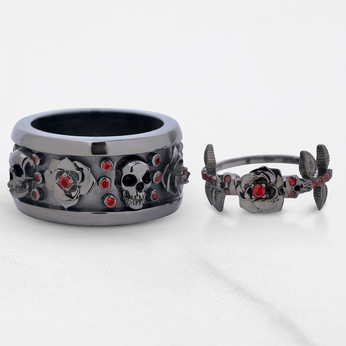 Rose and Skull Couple Rings Matching Gothic Wedding Ring Set