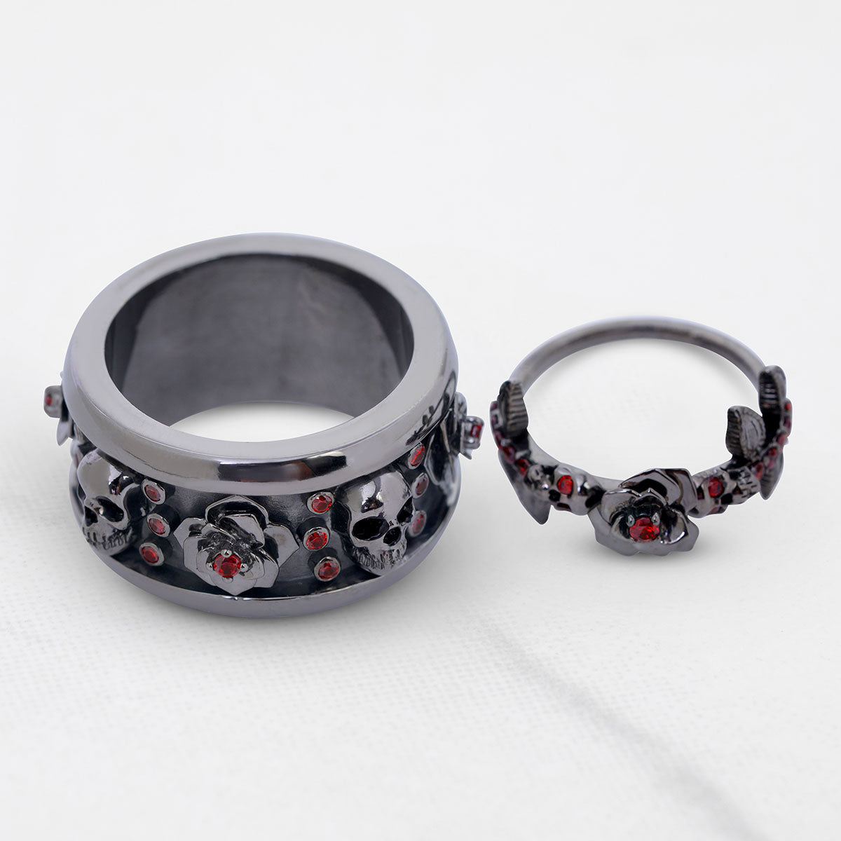 Rose and Skull Couple Rings Matching Gothic Wedding Ring Set
