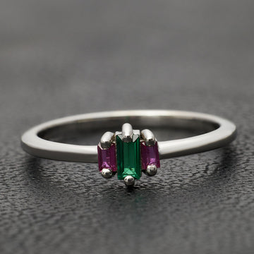 Baguette Stone Mothers Ring