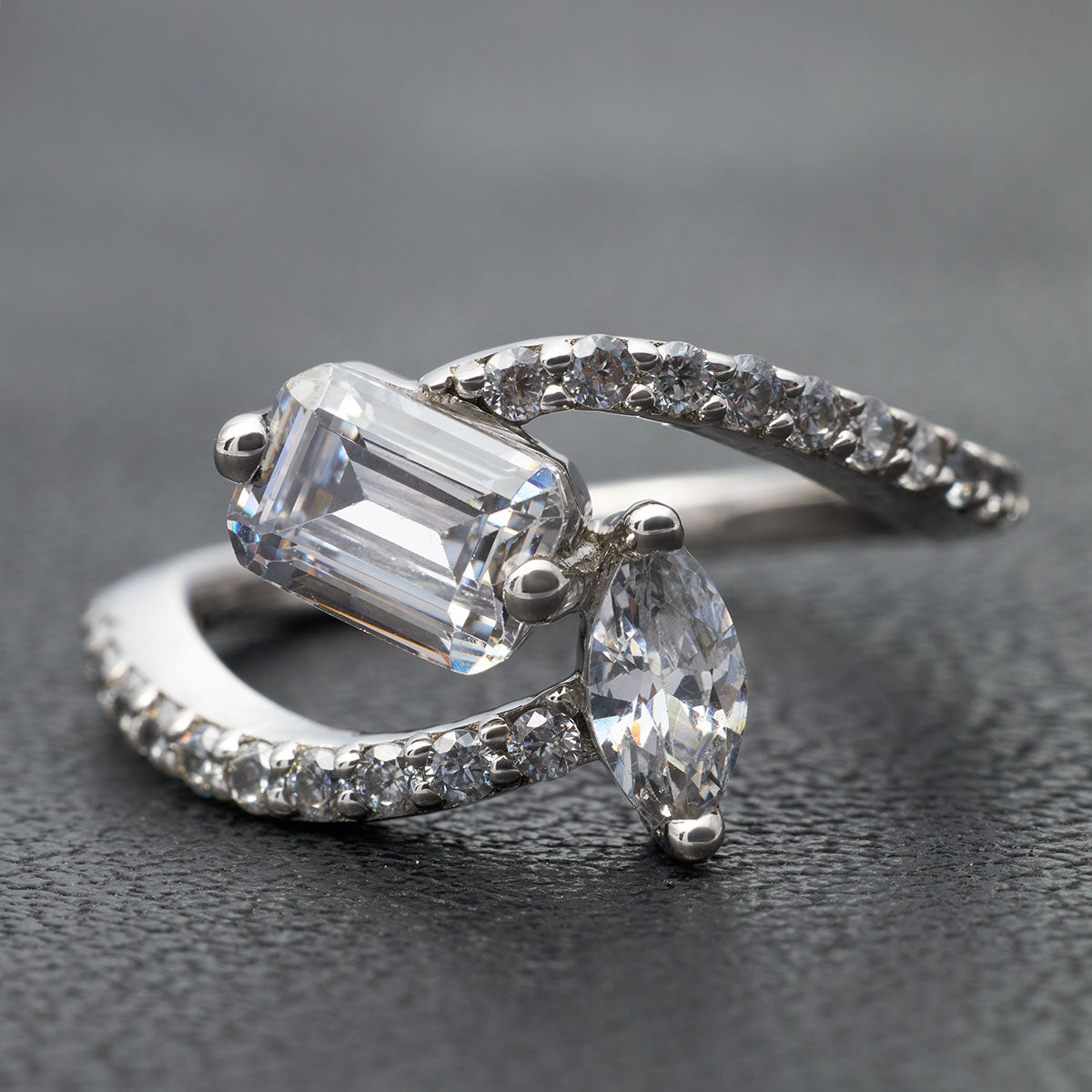 1.60TCW Diamond Toi Et Moi Ring
