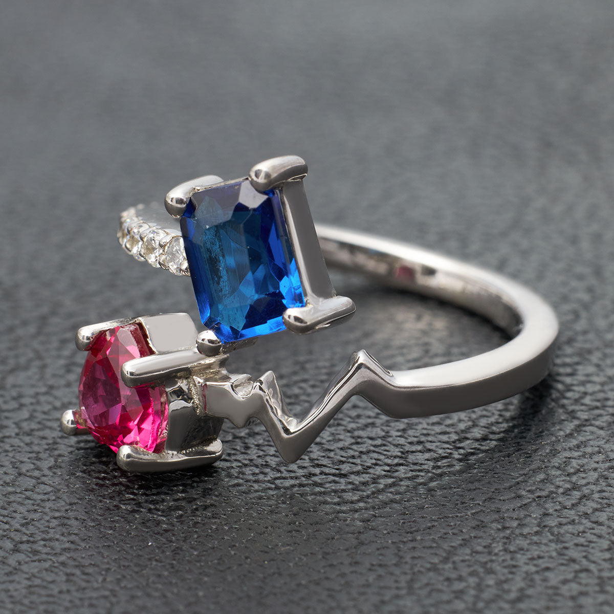 Toi Et Moi Heart Engagement Ring