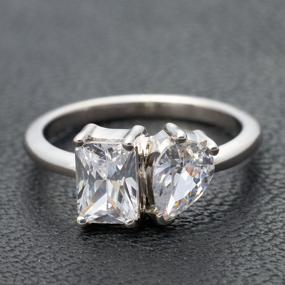 Diamond Toi Et Moi Engagement Ring