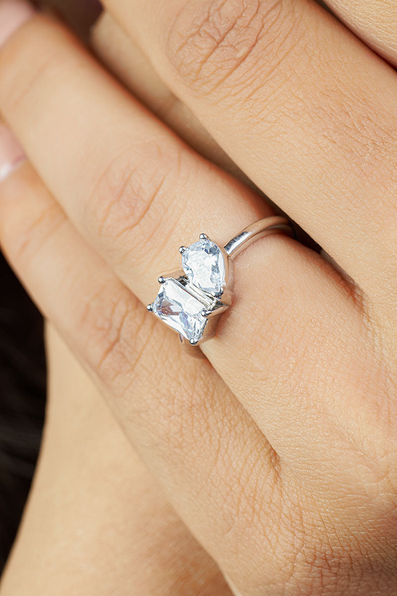 Diamond Toi Et Moi Engagement Ring
