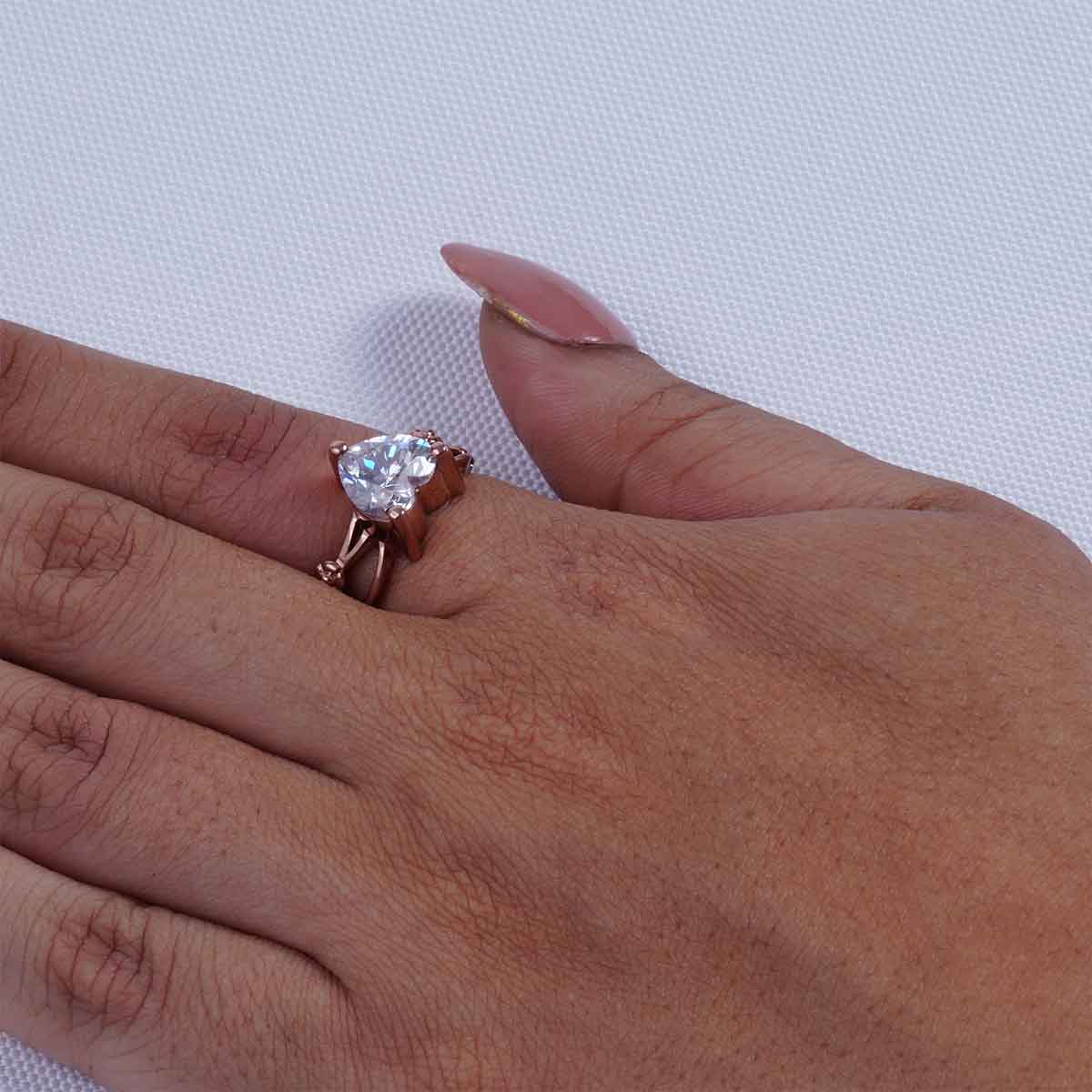 Solitaire Moissanite Diamond Heart Engagement Promise Wedding Ring White Rose Gold
