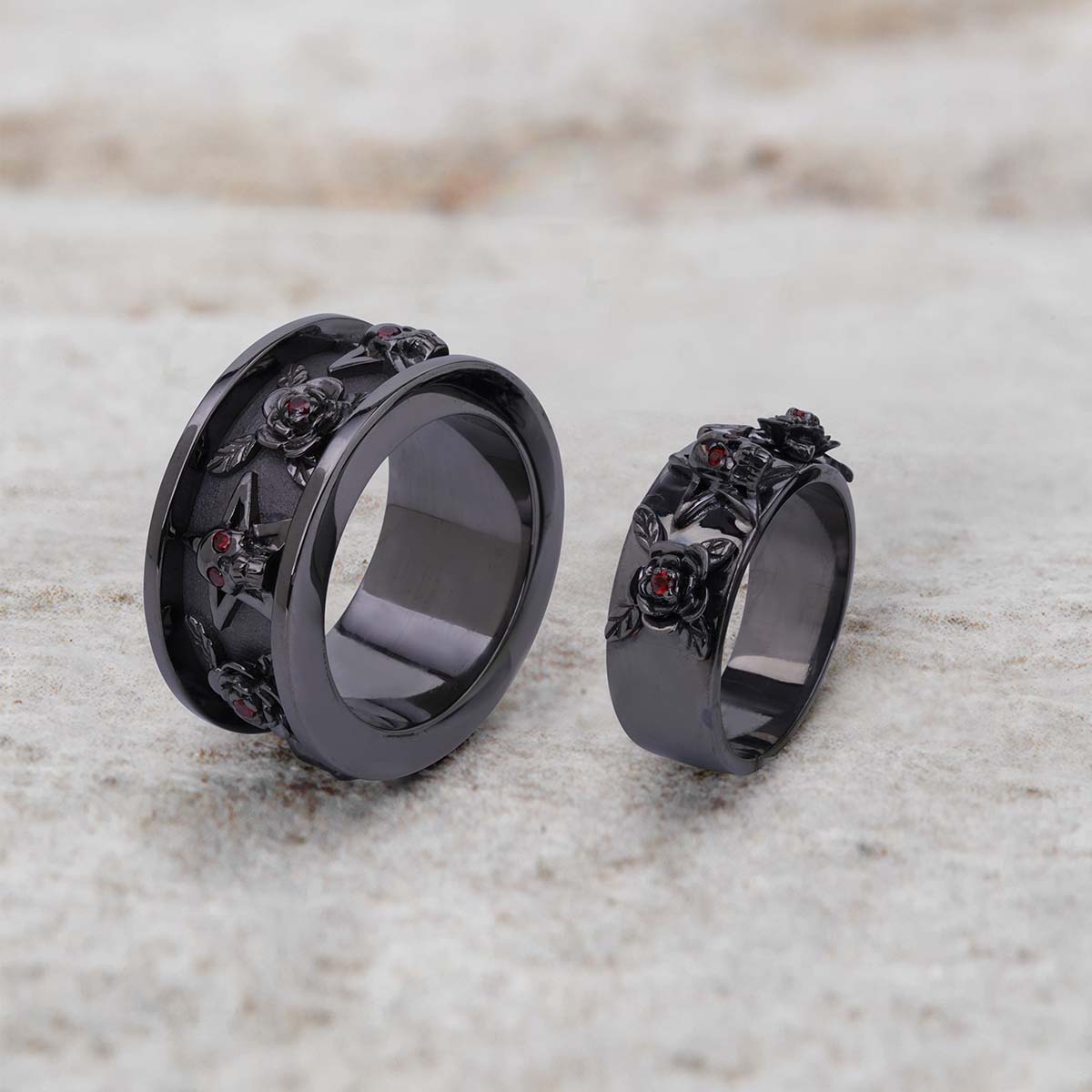 Rose Skull Wedding Ring Set His and Her Couple Promise Bands
