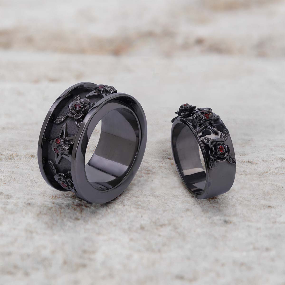 Rose Skull Wedding Ring Set His and Her Couple Promise Bands