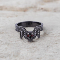 Vampire Skull Ring with Horns Red Eyes Moissanite Devil Jewelry