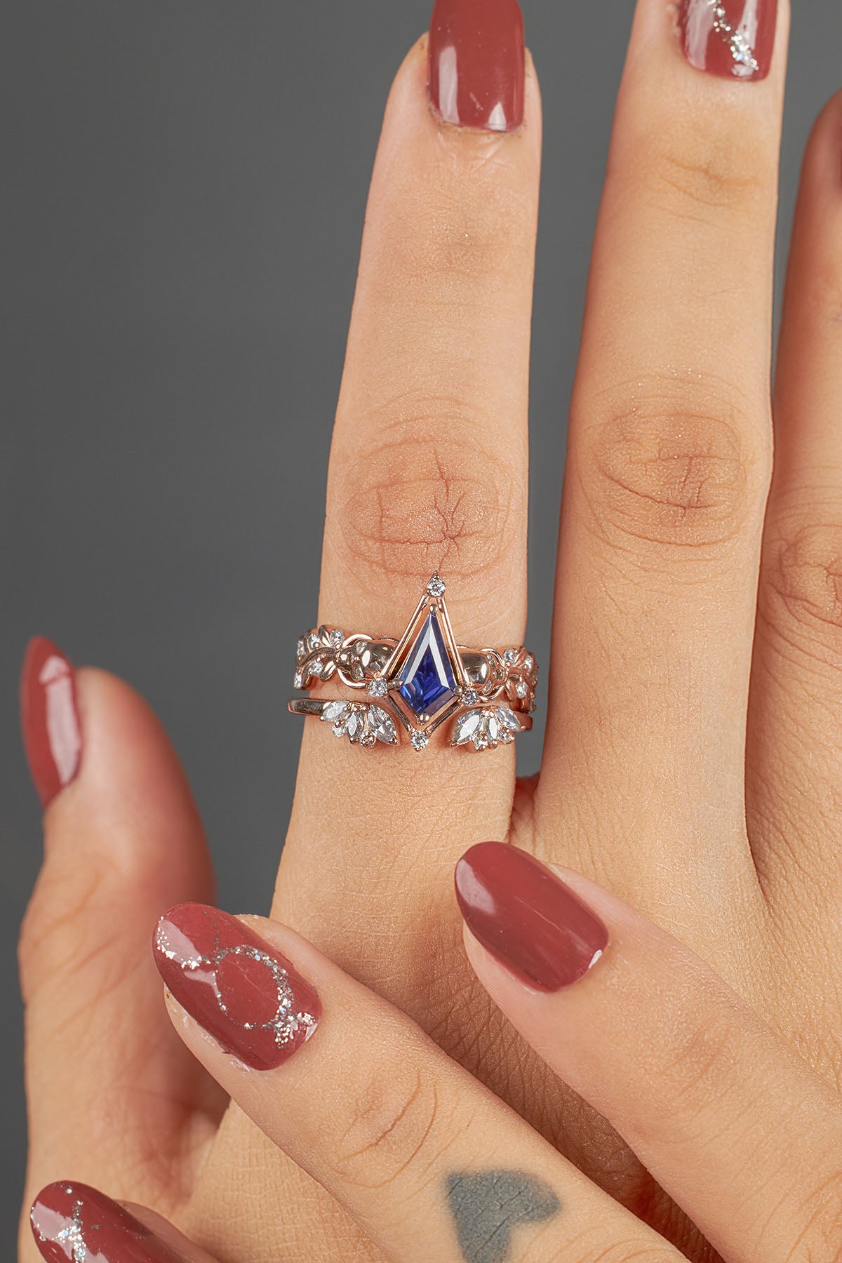 Leaf Vine Skull Wedding Ring Set Kite Cut Blue Titanic Gemstone