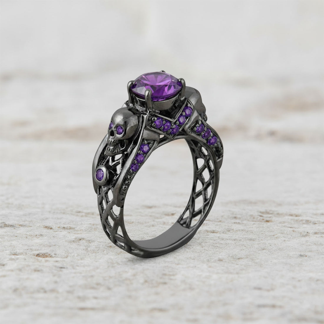 AMETHYST SKULL PROMISE RING