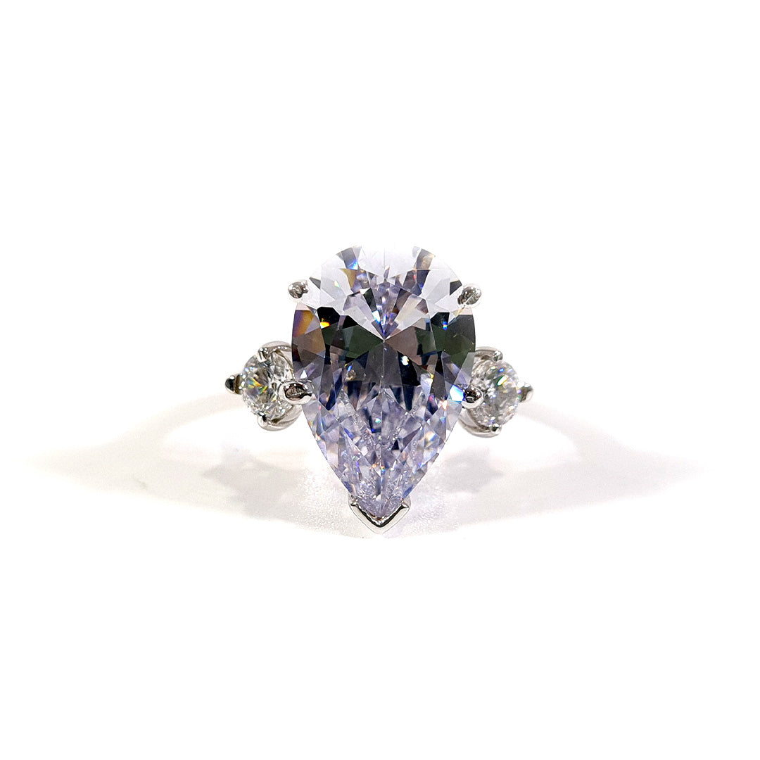 10.30TCW THREE STONE DIAMOND RING