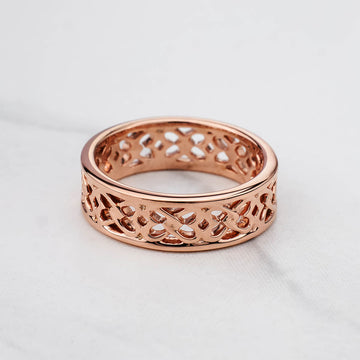Women's Celtic Wedding Band Interlocked Heart Anniversary Band