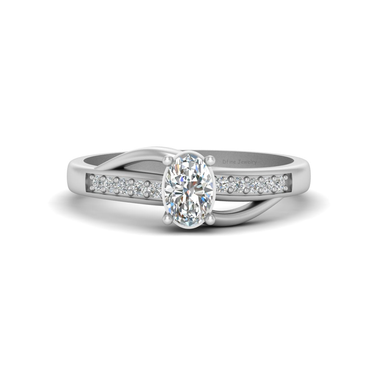 OVAL DIAMOND WEDDING RING