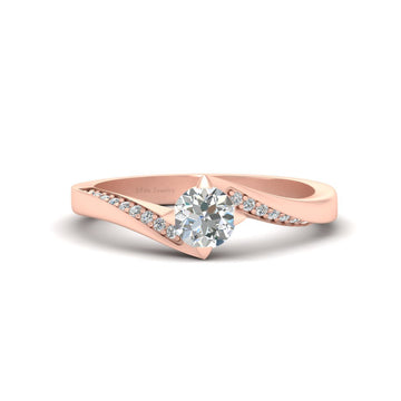 WHITE MOISSANITE ENGAGEMENT RING