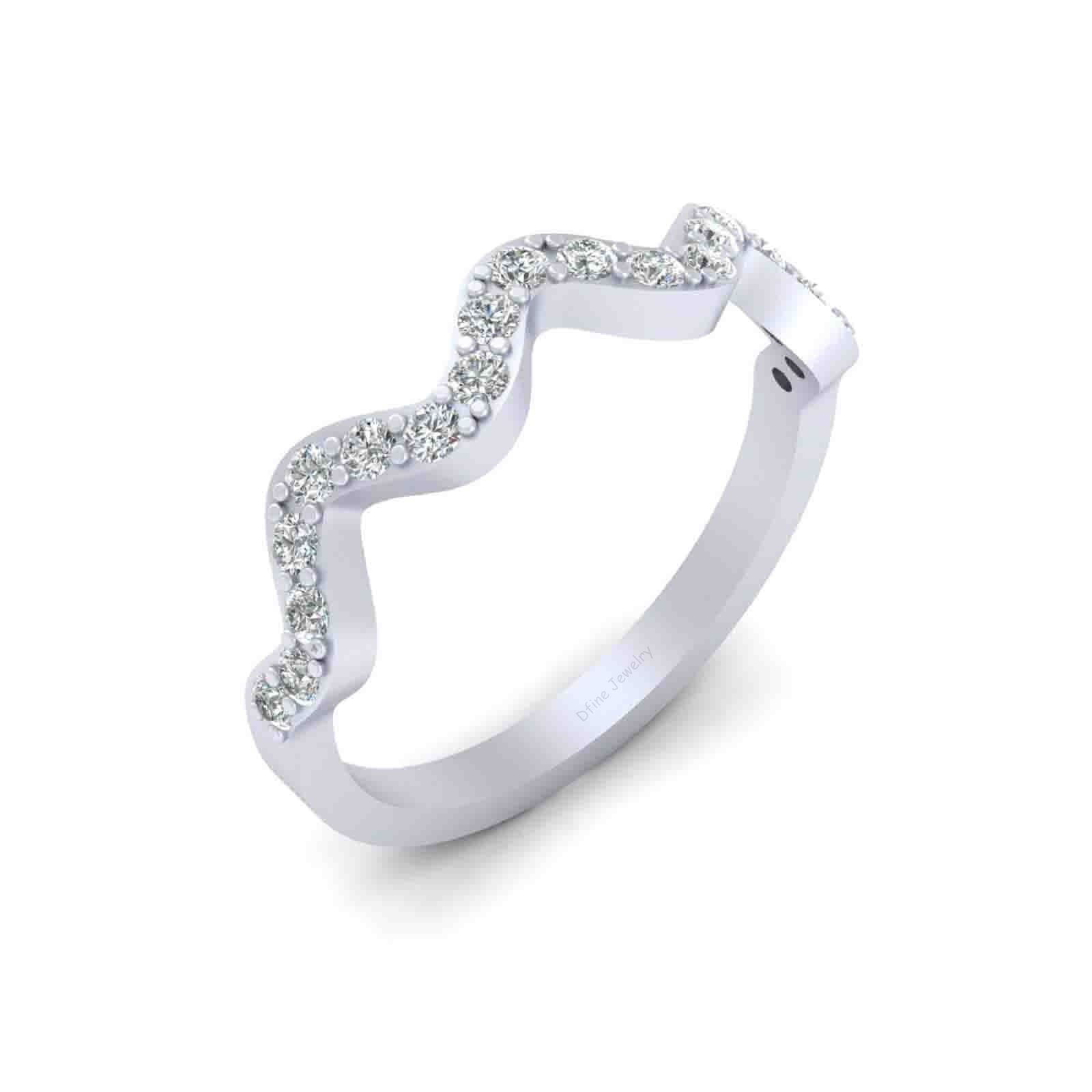 WAVY THIN WEDDING BAND