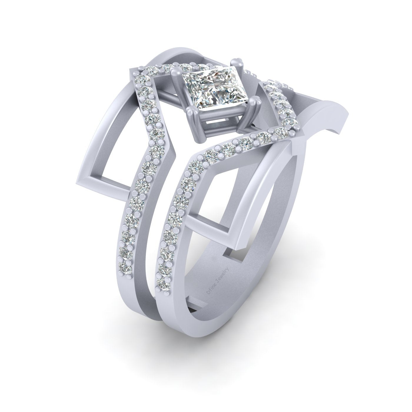 PRINCESS CUT DIAMOND ENGAGEMENT RING