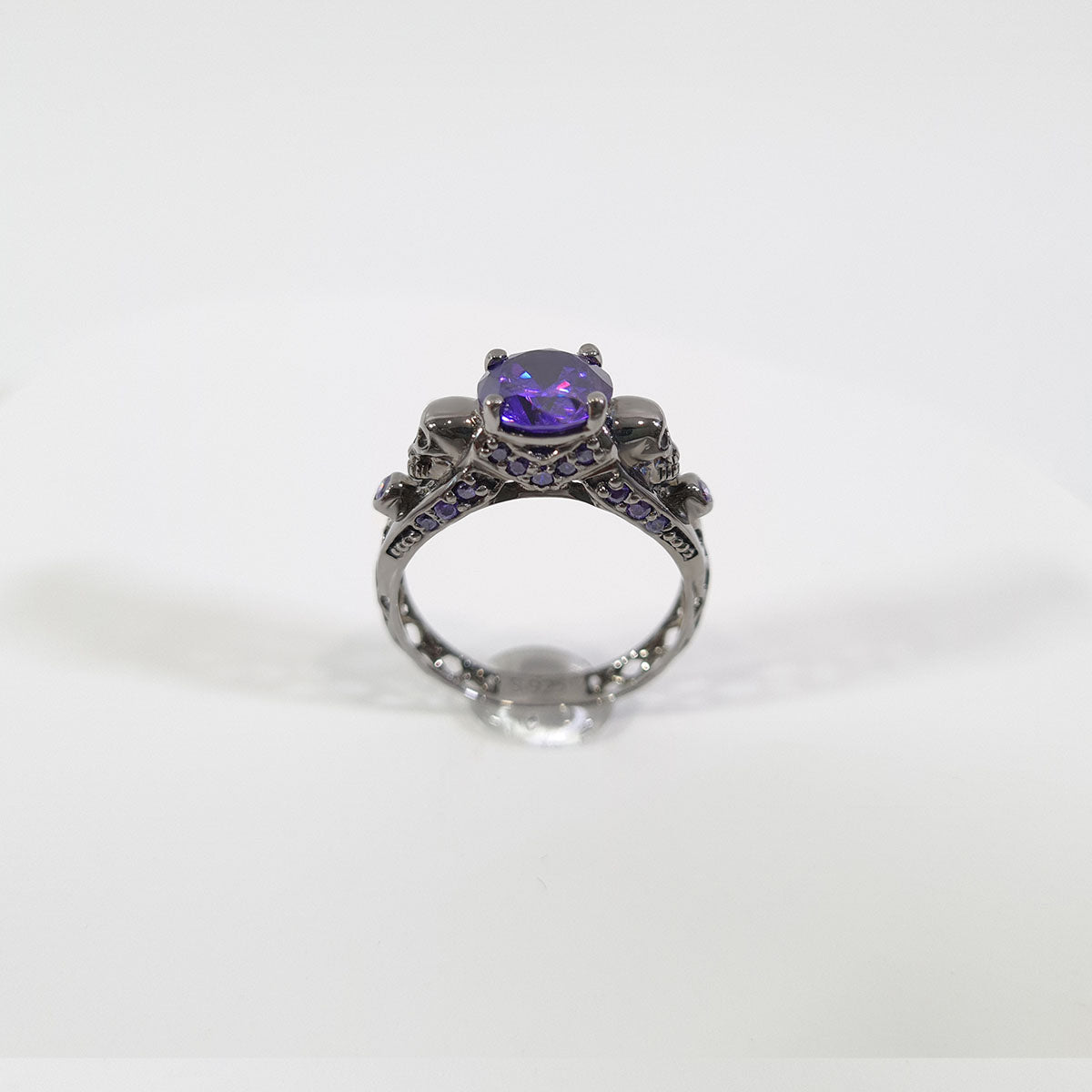 AMETHYST SKULL PROMISE RING