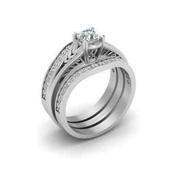 SOLITAIRE MOISSANITE ENGAGEMENT RING SET