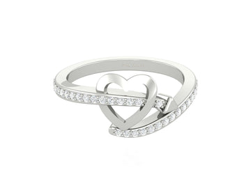 CLASSIC DIAMOND HEART RING