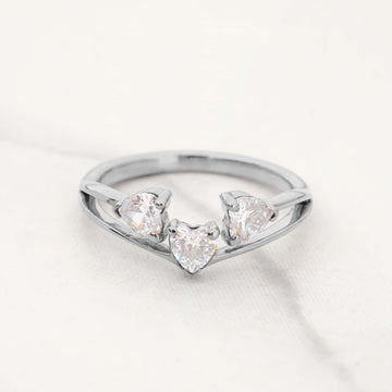 Wedding Band White Rose Gold Heart Shape Moissanite Diamond Anniversary Ring 3 Stone Birthstone