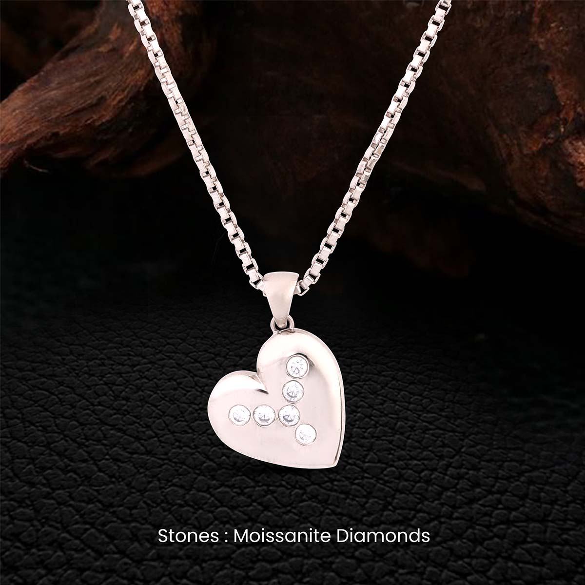 Sterling silver Heart-shaped pendant necklace with moissanite stones 