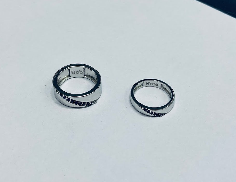 WHITE GOLD MATCHING WEDDING BAND SET