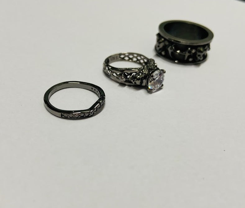 3PC SKULL WEDDING RINGS