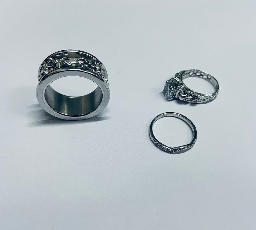 SKULL ANCHOR COUPLE WEDDING RING SET