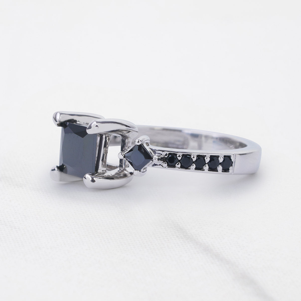 Black Spinel Gothic Engagement Ring 3 Stone Promise Ring