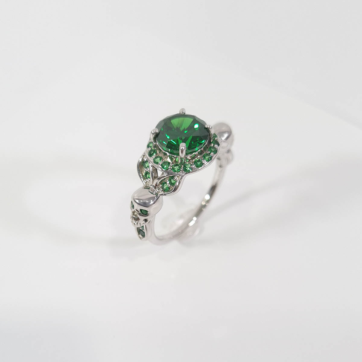 HALO EMERALD SKULL PROMISE RING