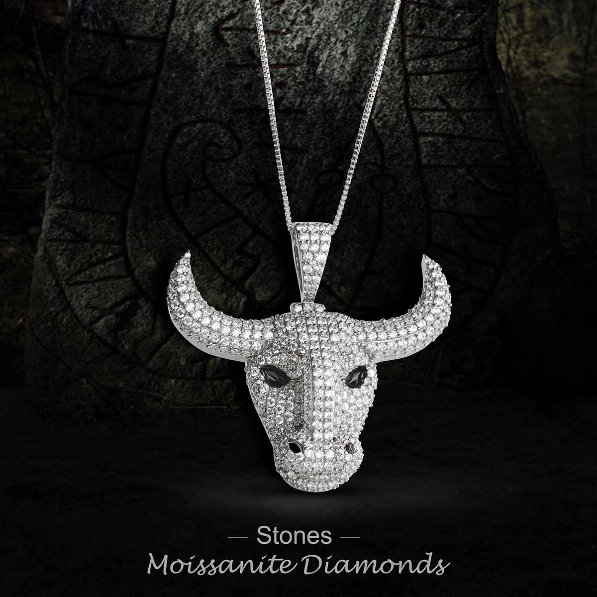 Moissanite Bull Head Pendant Iced Out Bull Necklace Hip Hop Wild Animal Jewelry Silver