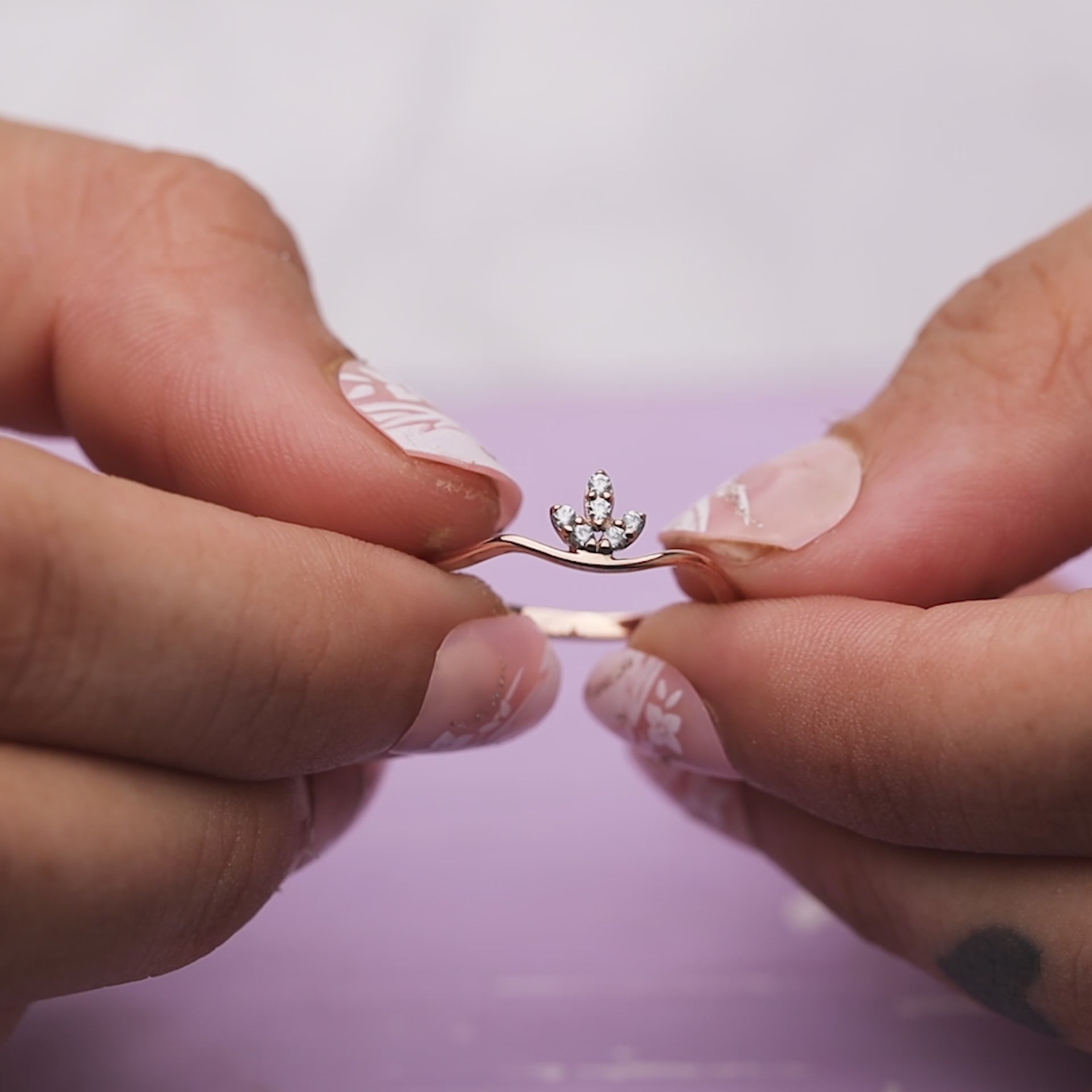 Salt and Pepper Diamond Wavy Ring Leaf Floral Dainty Midi Ring