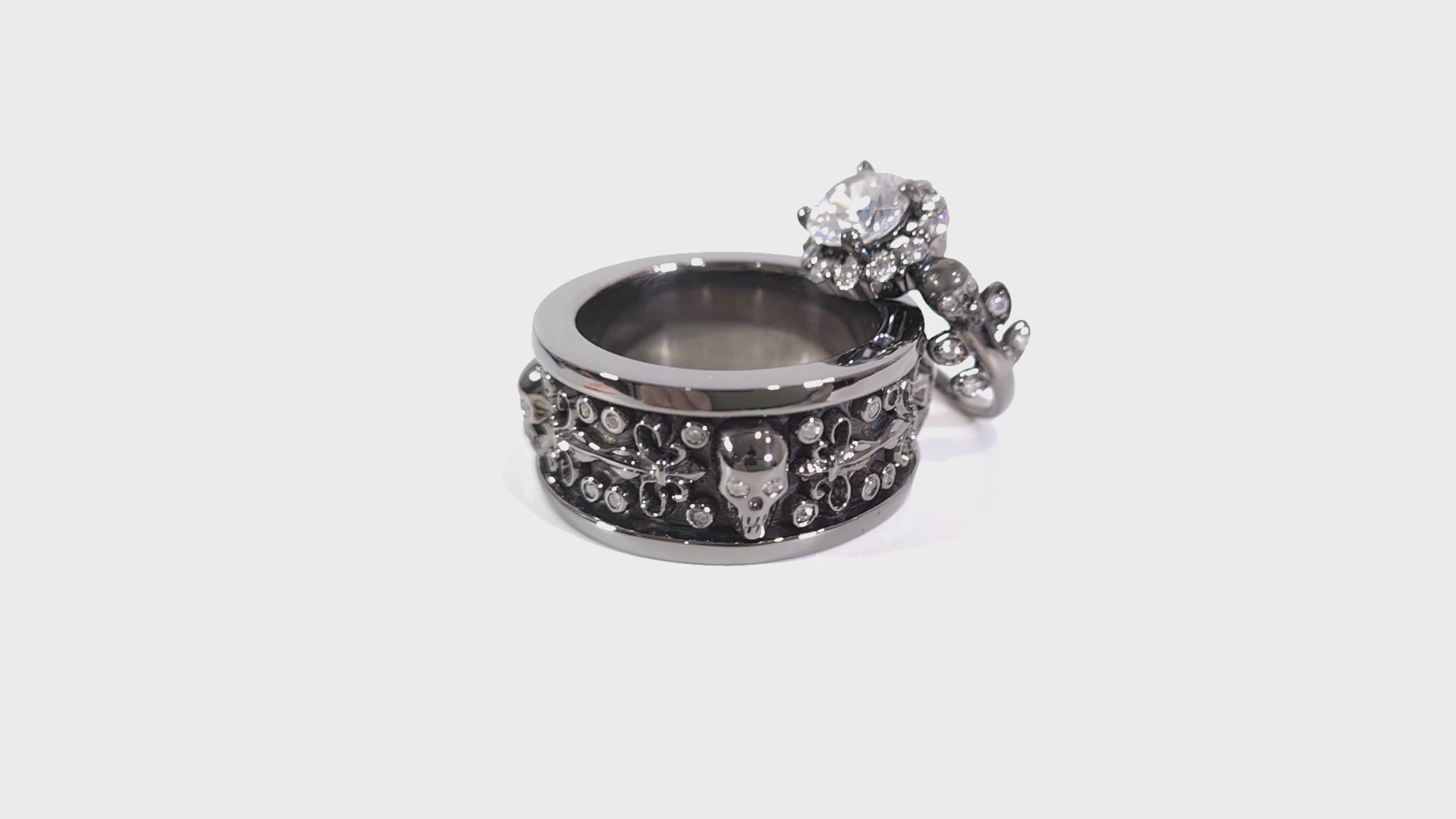 Diamond Skull Couple Wedding Rings His and Her Skull Ring Set