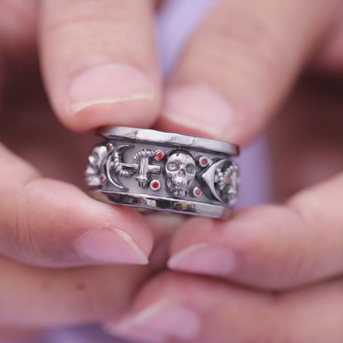 Anchor Skull Couple Bands His and Her Gothic Wedding Ring Set
