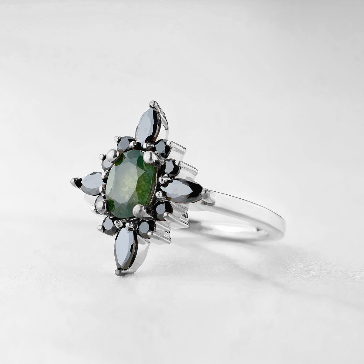 Oval Cut Natural Moss Agate Gemstone Black Onyx Vintage Engagement Ring Rose Gold White Gold