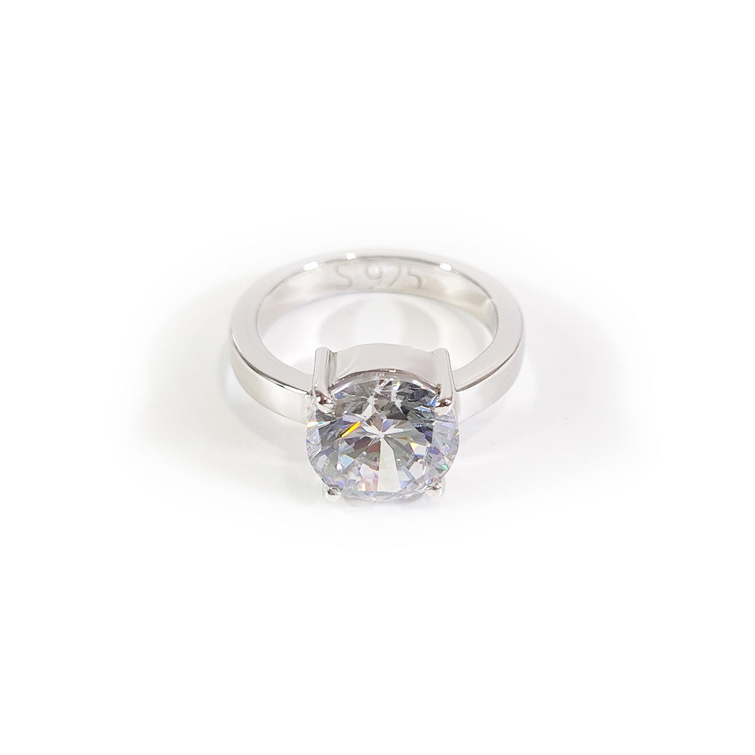 2CT Moissanite Diamond Engagement Ring
